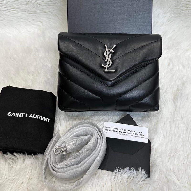 New SAINT LAURENT LOULOU TOY YSL MATELASSE CALFSKIN ENVELOPE CROSSBODY BAG 2022 อะไหล่เงิน   Size 5.