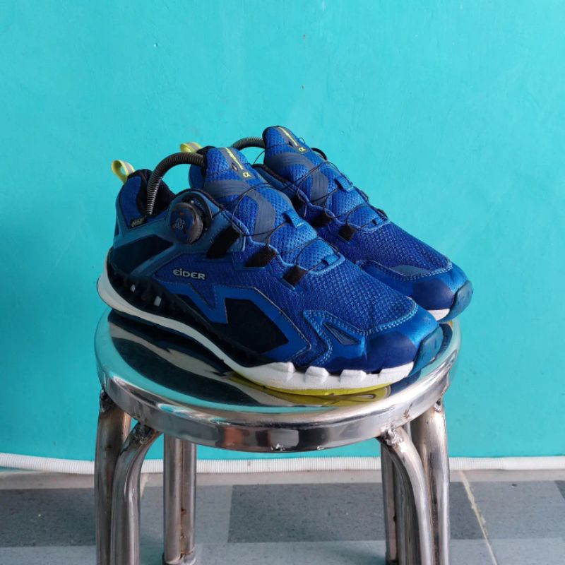 รองเท้า eider 42 eur มือสอง