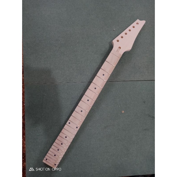 Ibanez rg series คอกีตาร์ไฟฟ้าเมเปิ้ลเต็ม