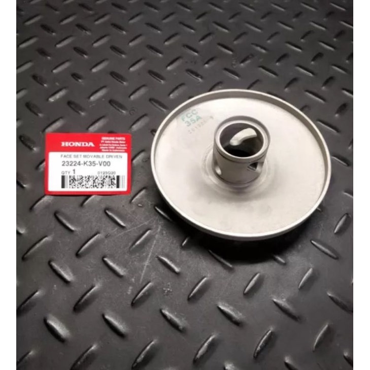 23224-K35-V00 HGP AHM 100 ORIGINAL PULEY REAR FACE SET MOVABLE DRIVEN 23224-K35-V00 VARIO 125 LED. 2