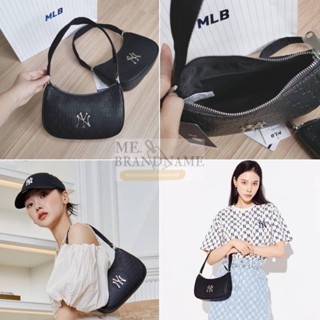 ของแท้ 💯% Mlb Monogram Embo hobo Bag กระเป๋าสะพายหนังโฮโบ กระเป๋าทรงพอช