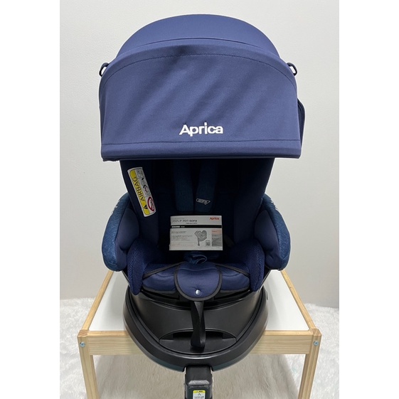 คาร์ซีท Aprica Fladea grow isofx
