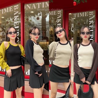 New in 🎄✨(430฿ฟรีส่ง) Two tone knit top with crop cardigan สาวๆสายเกาหลีเชิญเลยค่า เสื้อกล้ามไหมพรม เสื้อคลุม vibe