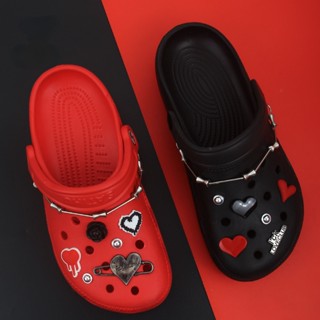 Croc Jibz ชุดปุ่มกด LOVE DIY สําหรับรองเท้า