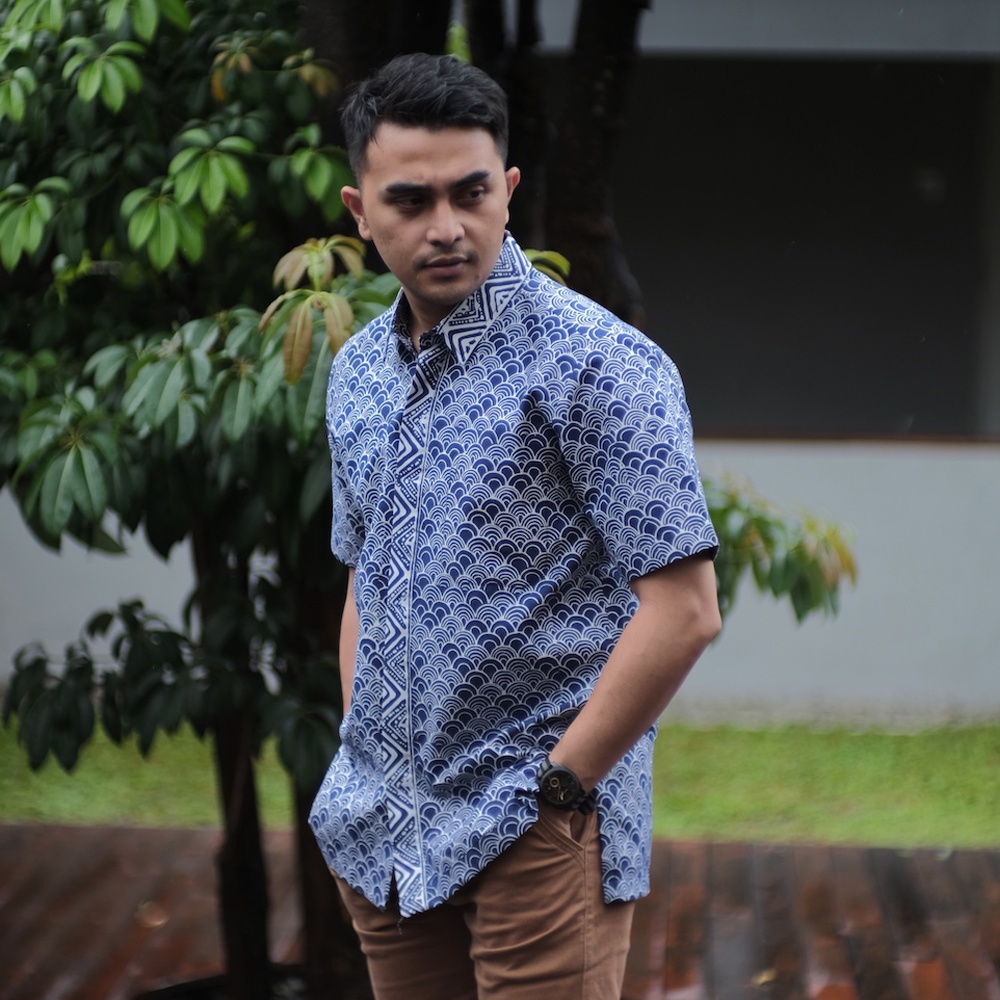 KEMEJA Alderon Short Sleeve M0073 TBH - เสื้อเชิ้ตผ้าบาติกแขนสั้นทันสมัย