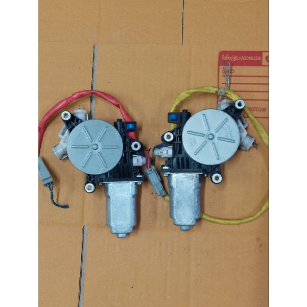 มอเตอร์กระจกประตูไฟฟ้าHONDA CIVIC ES ปี00-05 ไดเมนชั่น มอเตอร์2สาย /ประตูหลังขวาRR/ ประตูหลังซ้ายRL ( มือ2ญี่ปุ่นแท้)