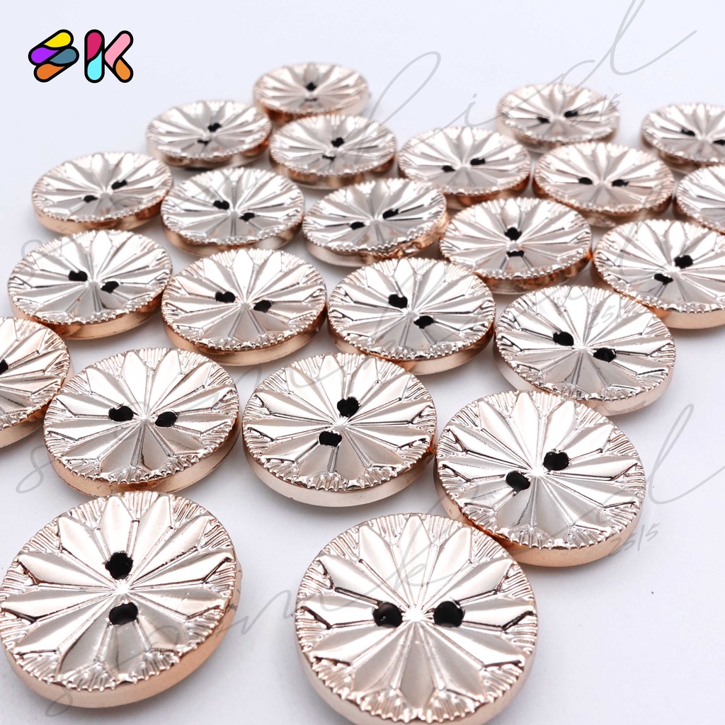 somkid กระดุมลายดอกเยอบีร่า เนื้อพลาสติกอย่างดีสีพิ้งค์โกล ขนาด17mm (size 28L), 20mm (size 34L) แซ็กเครื่องได้ สอยมือได้