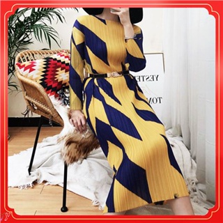 100KG  geometric printing Miyake pleated  2021 long sleeve mid-length Dress Long sleeve plus size dress