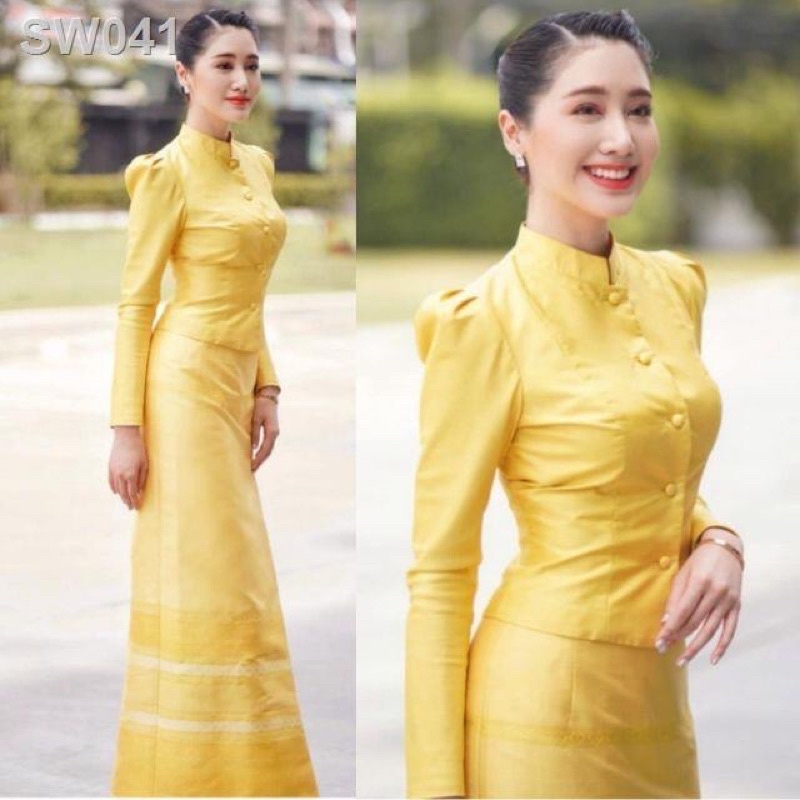ชุดไทยสีเหลือง ชุดไทยจิตรลดา ชุดไทยจิตรลดาสีเหลือง ชุดไทยจิตรลดาสีเหลืองทอง ชุดไทยจิตรลดา ชุดไทย ผ้าไหมอิตาลี