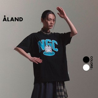 ALAND เสื้อยืด NICE GHOST CLUB BUNNYBEAR COLLEGE LOGO TEE