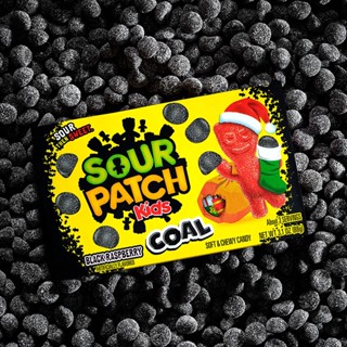 Sour Patch Kids Holiday Coal Black Raspberry Christmas Candy ขนม usa