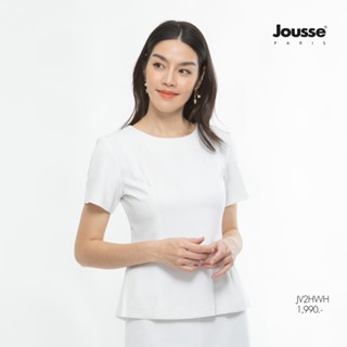 Jousse Blouse เสื้อเบลาส์คอกลมสีขาวแขนสั้น ทรงตรง (JV2HWH)