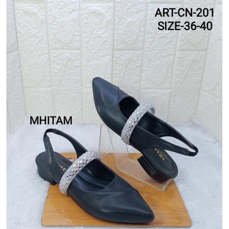 รองเท้าแตะส้นเตี้ยนําเข้าของผู้หญิง JOLIEF CN-201