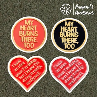 🇹🇭 พร้อมส่ง : เข็มกลัดเซ็ทข้อความ “My Heart Burns There, Too” | “My Heart Burns There, Too” Enamel Brooch Pin Set.