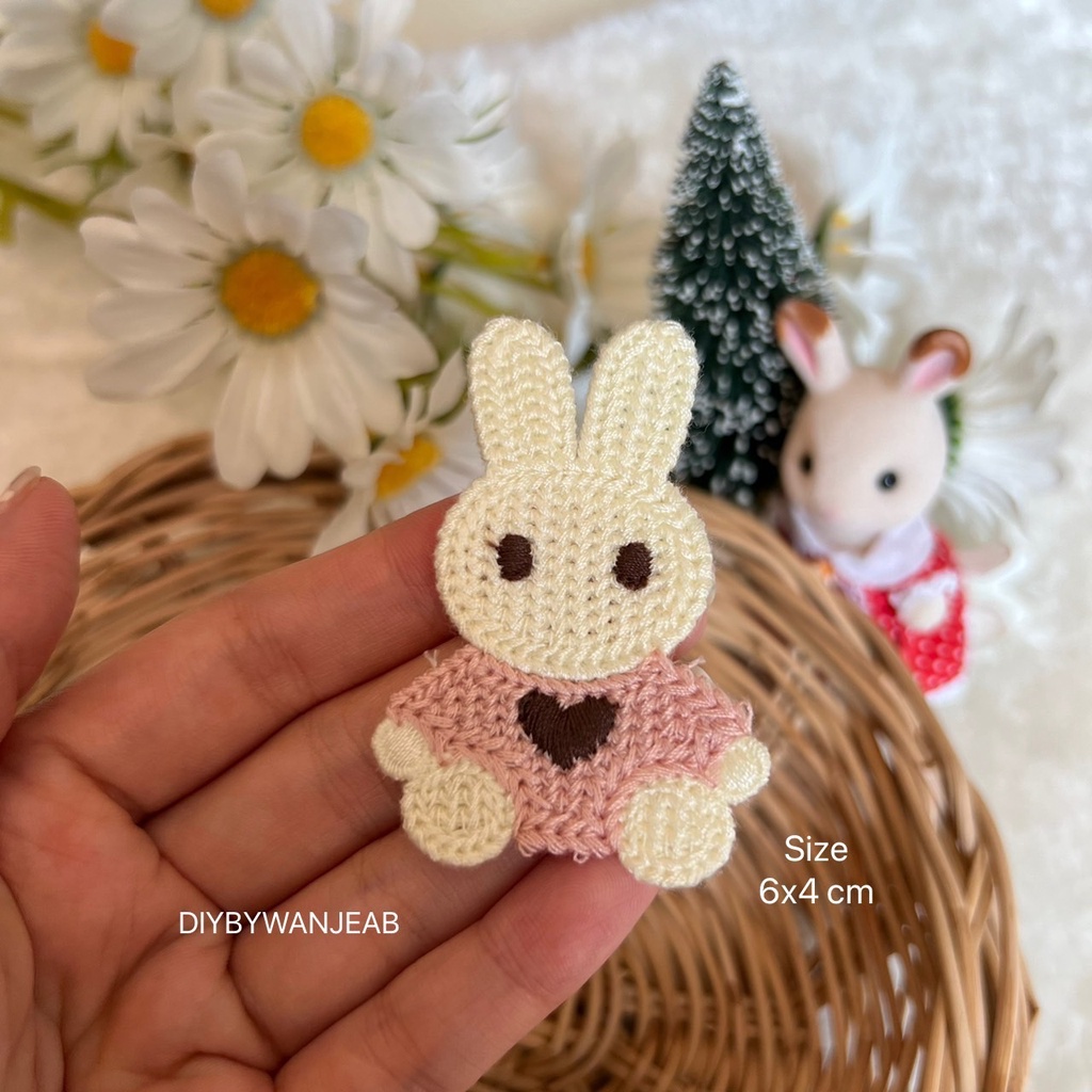 DIY งานไหมพรมปักลาย ตกแต่งเสื้อผ้า กางเกง กระเป๋า ไม่มีกาว ใช้ปืนกาวติด วัสดุตกแต่งเสื้อผ้า ใช้แผ่นกาวรีดติด เย็บติด - รูปที่ 3