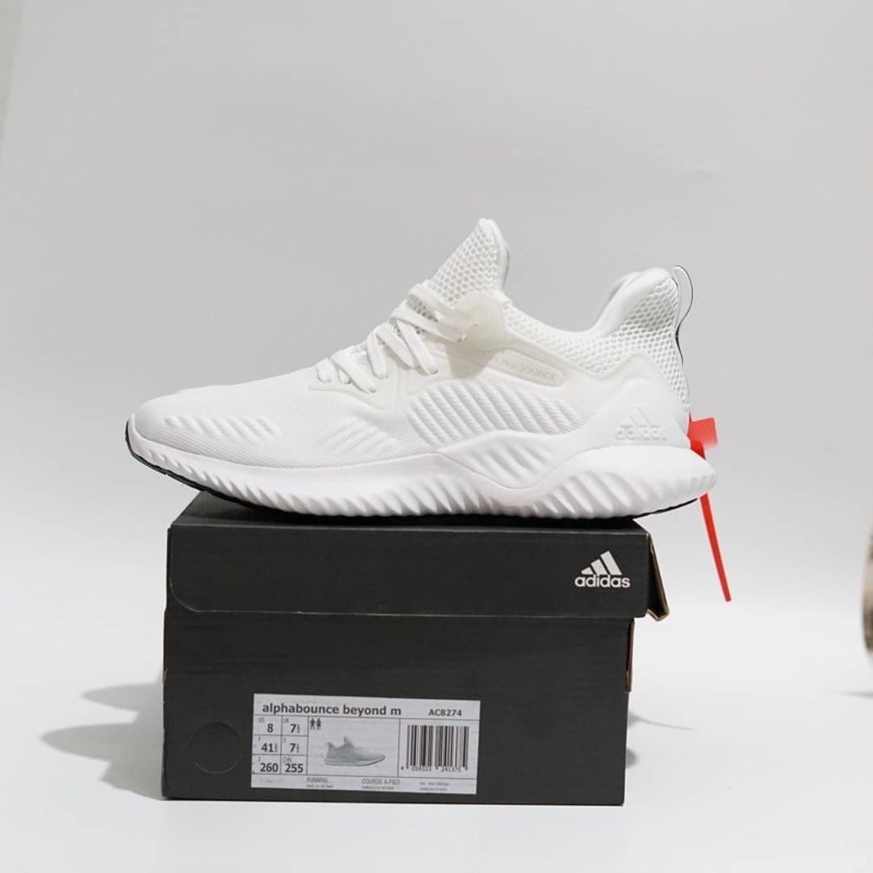 Adidas ALPHABOUNCE BEYOND TRIPLE สีขาว