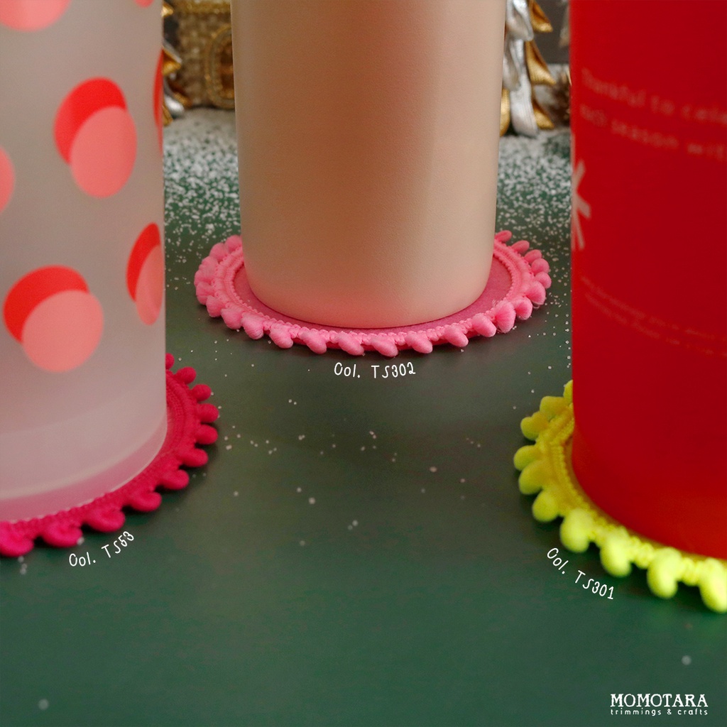 MOMOTARA No. 4613 เทปทอชายข้างเดียว ปอมปอม  Ball Fringe Knit ขนาด 0.9 CM ยาว 36 หลา - รูปที่ 6