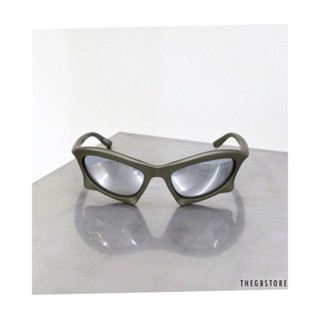 แว่นกันแดด BALENCIAGA BAT Silver / ตัวแทนจำหน่าย BALENCIAGA EYEWAER เป็นทางการ