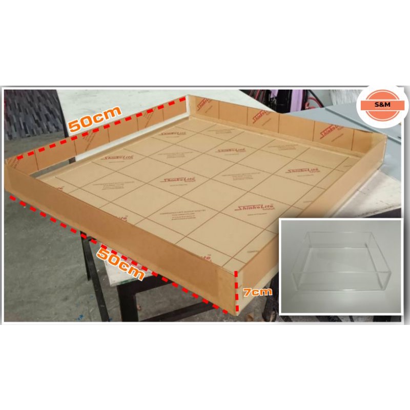 ถาดอะคริลิค แบบใส หนา3 มิล  ขนาด 50cm×50cm×7cm (กว้าง×ลึก×สูง)