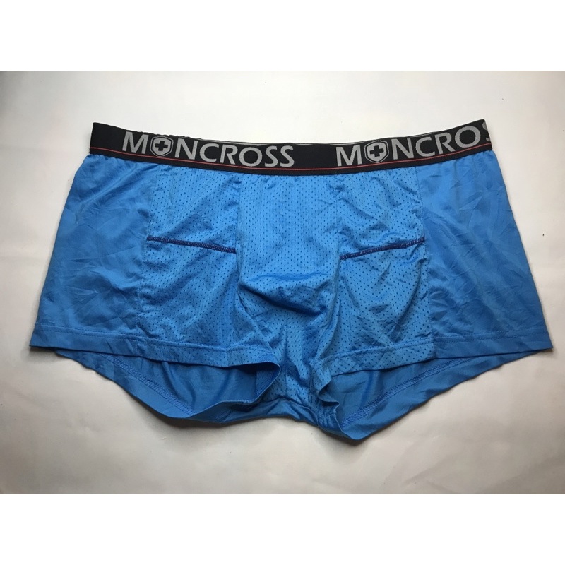 Moncross Boxer เนื้อผ้า Nylon ขอบเอวสวย 🔰สีอาจจะเพี้ยนจากของจริงเล็กน้อย  📍SIZE XL เอว 34-36 นิ้ว / ยืดสุดๆ 38นิ้ว