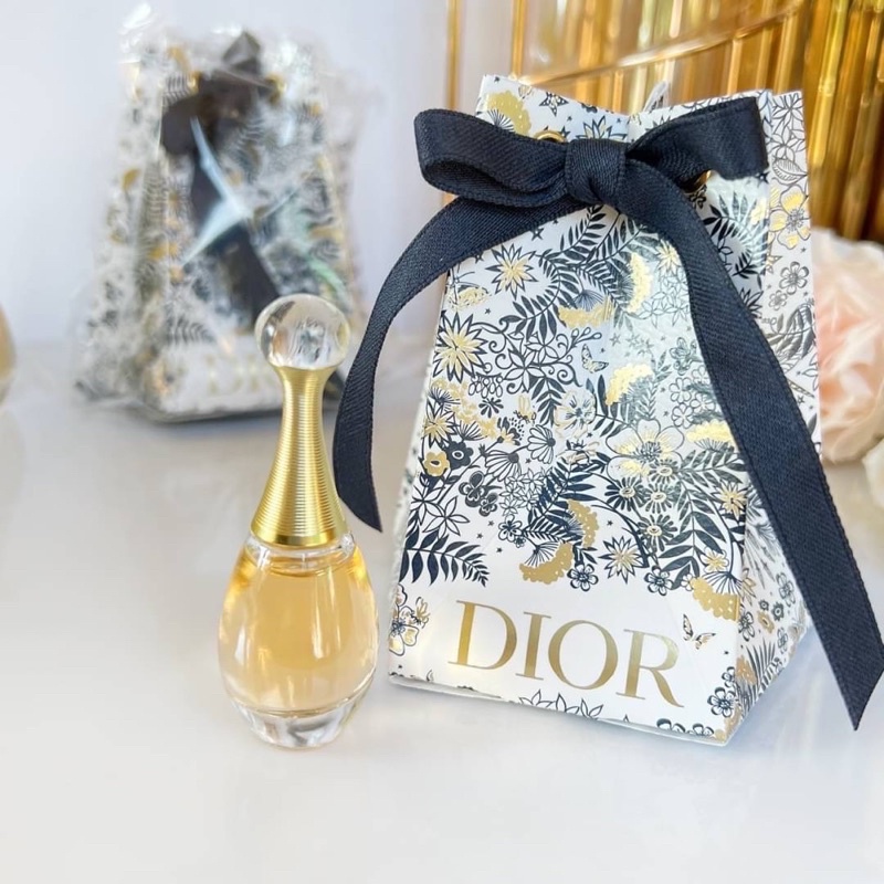 น้ำหอม Dior Jadore EDP Infinissime 5ml Holiday Collection (น้ำหอม 5ml + Bag)