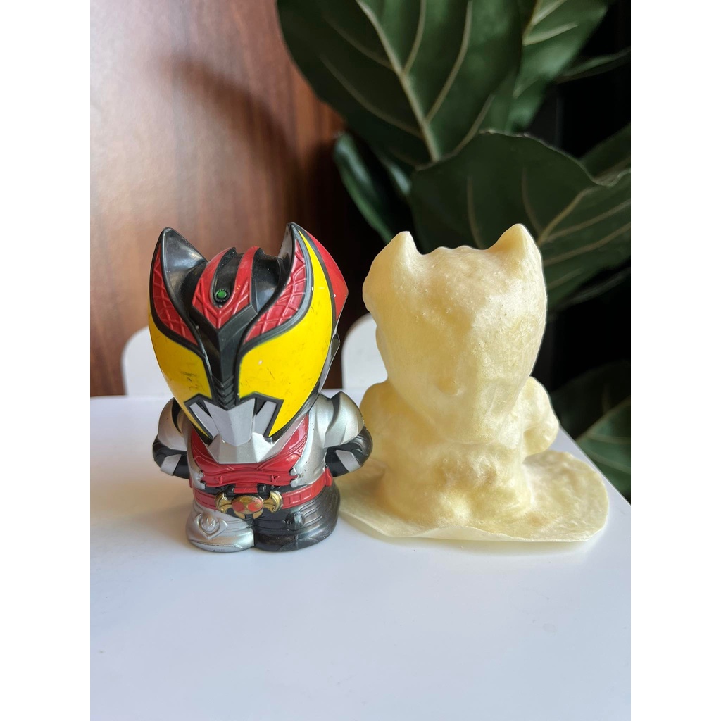 F89 แบบยางพาราสำหรับเทโมเดลตุ๊กตาระบายสีปูนปลาสเตอร์ รูปมาสไรเดอร์