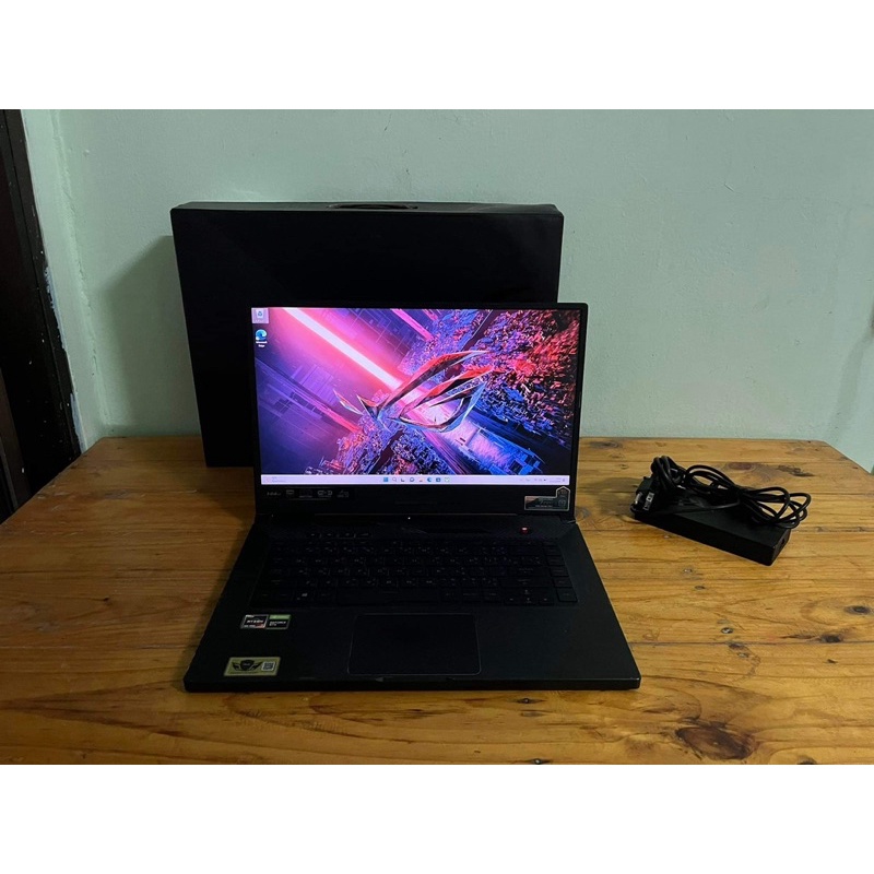 NOTEBOOK ASUS ROG ZEPHYRUS RYZEN 7 4800HS GTX1660ti MAX-Q จอ 144hz ติดฟิล์มทั้งเครื่อง