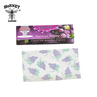 กระดาษโรล Hornet กลิ่นองุ่น 78 มม 50 แผ่น/ตลับ 🌿 Hornet Grape Flavored Rolling Papers 78mm 1 1/4 Size 50 Leaves