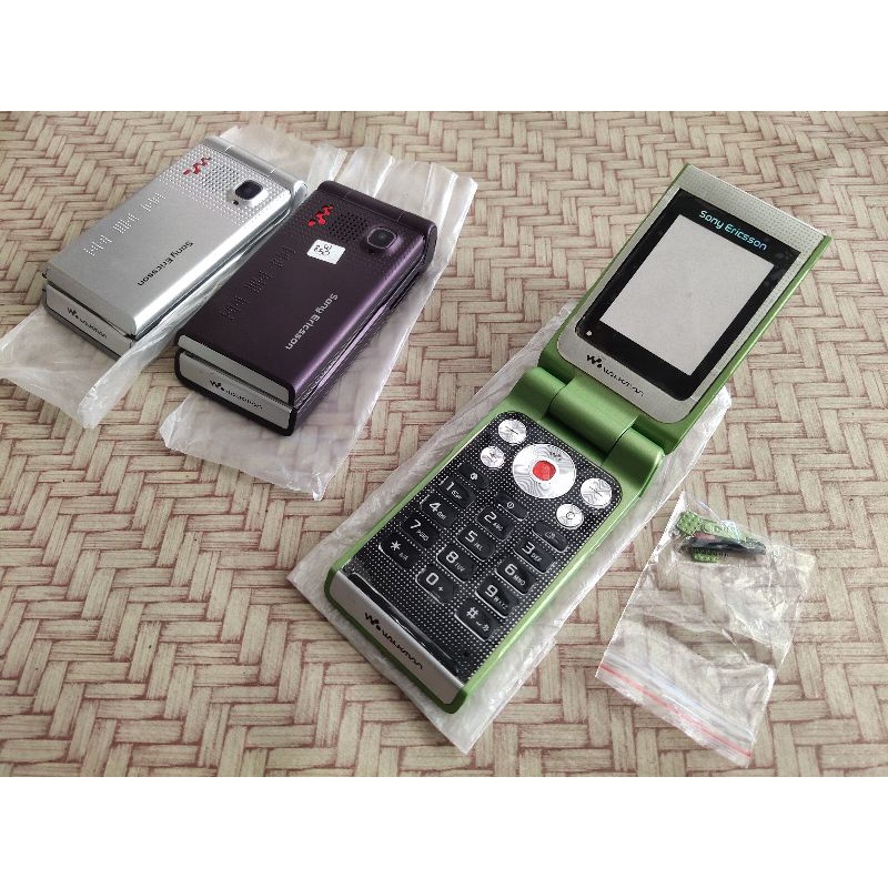 ที่อยู่อาศัย CASING SONY ERICSON W380 FULLSET ORI