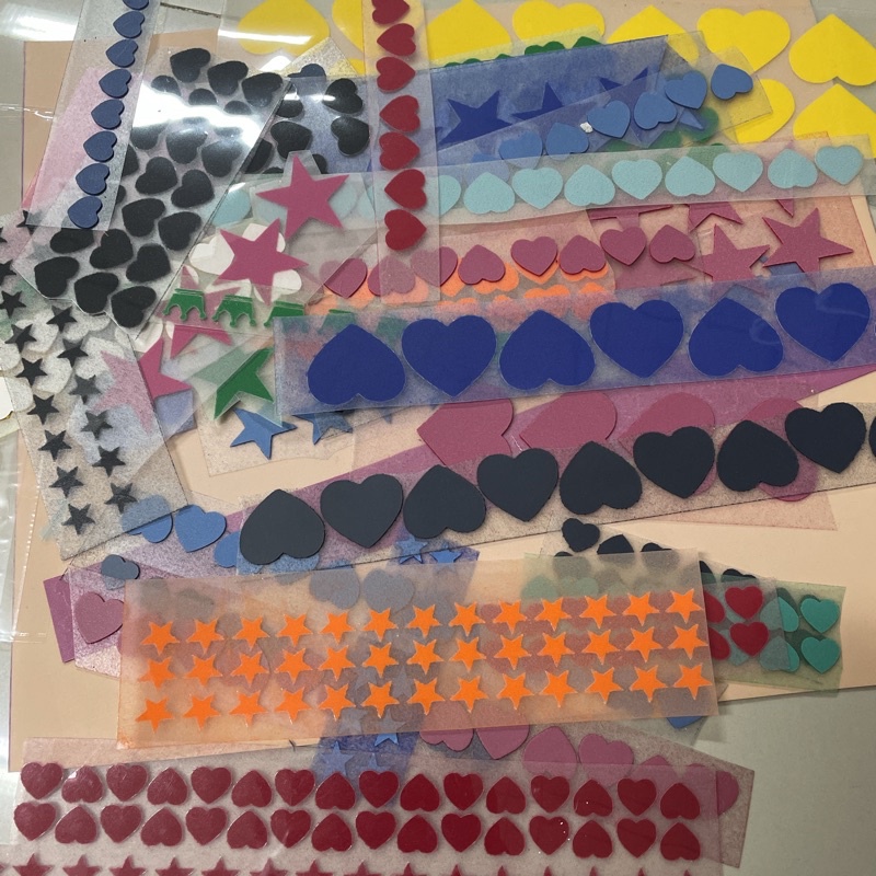 ดาวรีดติดเสื้อผ้า หมวก กระเป๋า ถุงเท้า ชุดนอน ผ้าเช็ดหน้า(5ดวง/10ดวง)