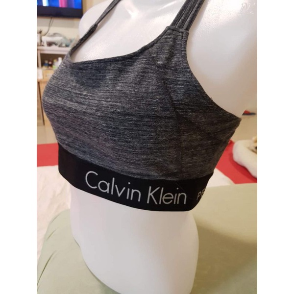 สปอร์ตบราCalvin kline