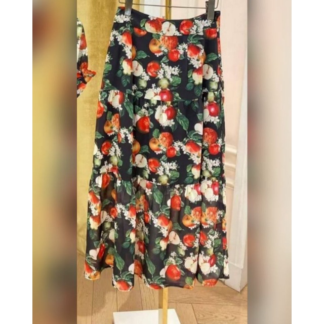 กระโปรง lyn arond / xs