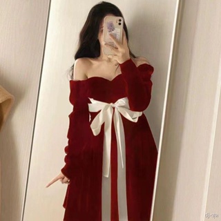 พร้อมส่ง🌱🤭2022 New Little Black Dress French Velvet Red Bottom Sling Dress