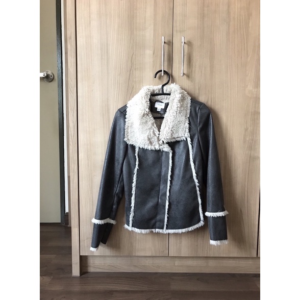 เสื้อกันหนาว BOSSINI