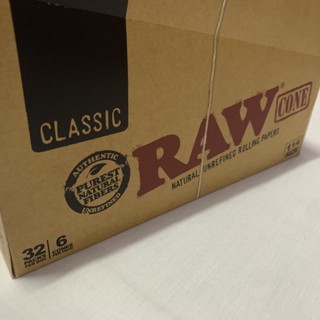 กระดาษมวน Raw Pre Rolled Cone 11/4 6s (ฺB1008)