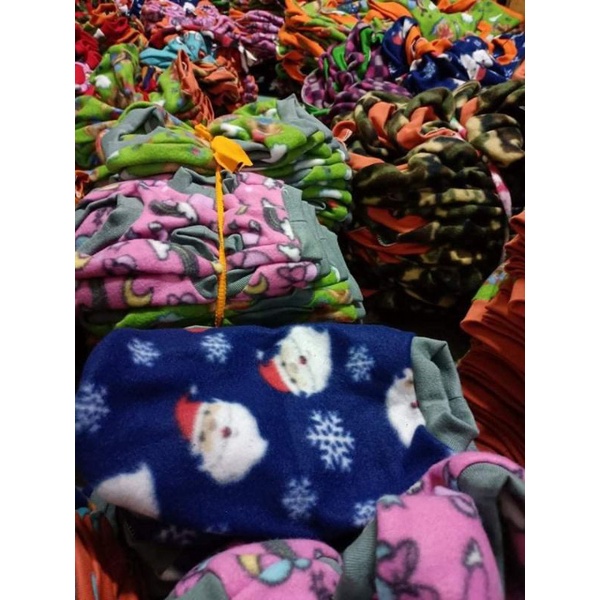 เสื้อกันหนาวสำหรับหมาแมวผ้าสำลีเกรดพรีเมี่ยมมีเบอร์0-13 ร้านค้าสุ่มลายให้ค่ะ