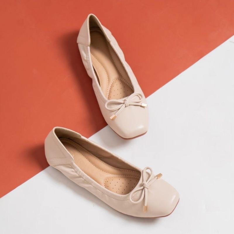 รองเท้าส้นแบนเพื่อสุขภาพ ใส่นุ่ม ใส่สบายมาก จากร้าน momo shoes