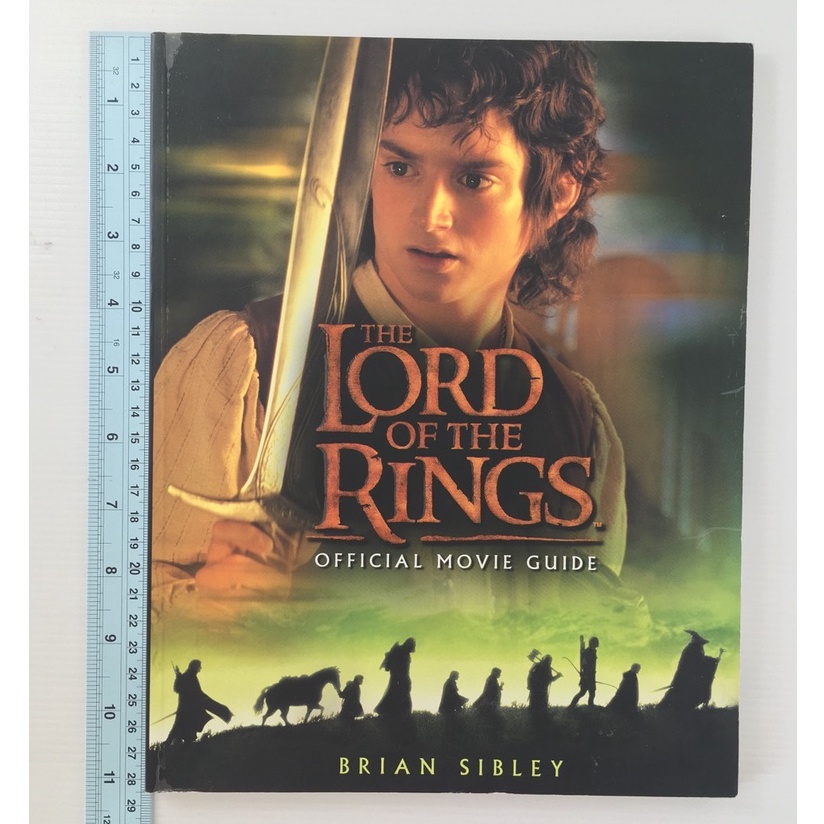 The Lord Of The Rings Official Movie Guide หนังสือภาษาอังกฤษปกอ่อนมือสอง