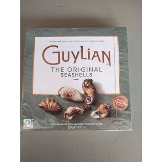 Guylian Sea Shell Shapes Chocolate ช็อคโกแลต รูปหอยชนิดต่างๆ 250 กรัม ราคาพิเศษ