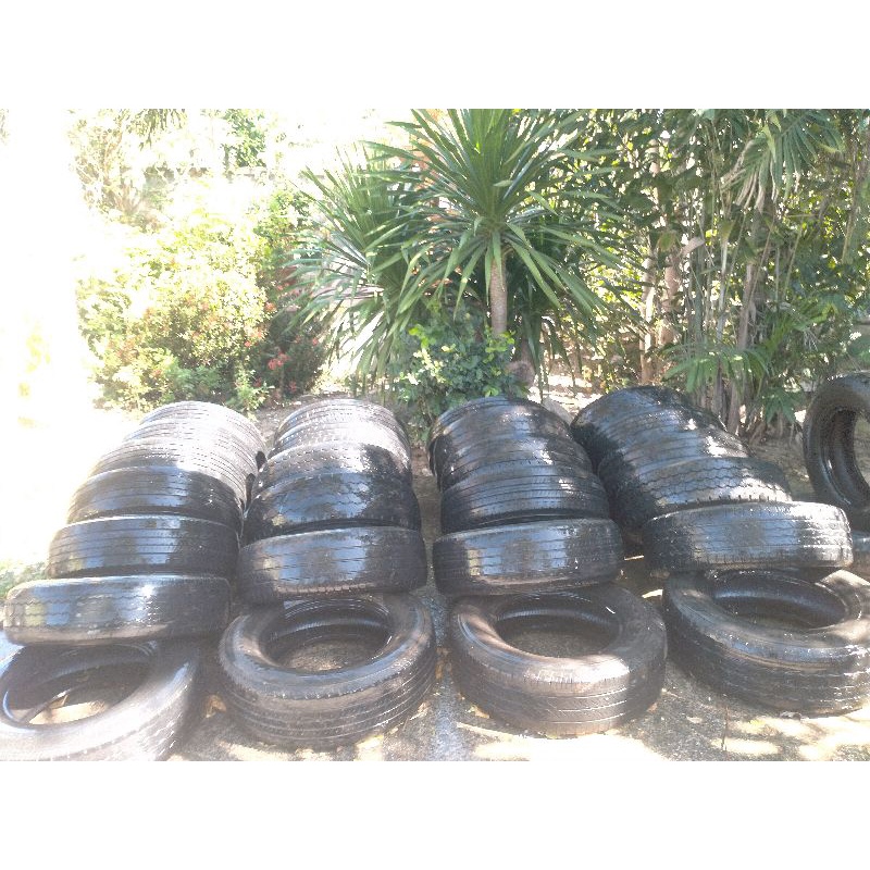 ยางมือสองขอบ215-70-15