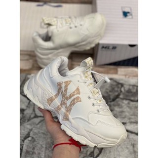 รองเท้า MLB BIG BALL CHUNKY SNEAKERS  สินค้าพร้อมกล่อง ม36-40 ใส่สบาย