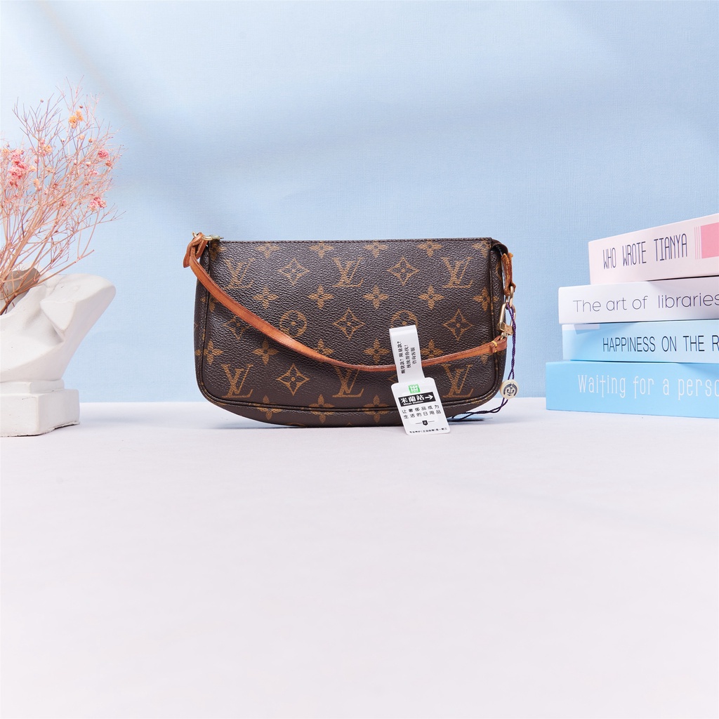 ○▩∈ใหม่ LV Louis Vuitton กระเป๋าสายตายาวตามอายุ Marijuana Will กระเป๋าถือสุภาพสตรีถือกระเป๋ามือสอง