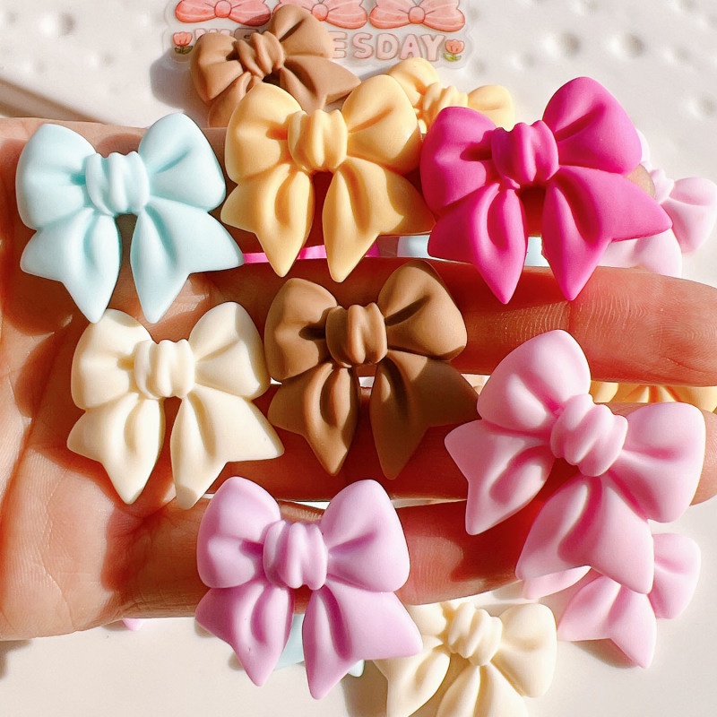 20 ชิ้น / เซต 31×30 มม. หวาน โบ ด้านหลังแบน Diy โทรศัพท์ เปลือกน้ํา ถ้วย รองเท้า หัวเข็มขัด ตกแต่งแพทช์