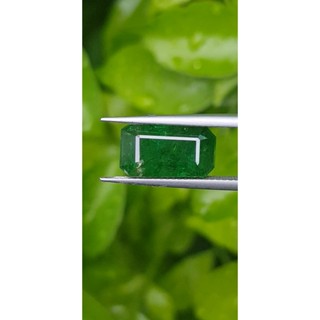 พลอย ซาโวไรท์ Tsavorite Garnet 沙弗 7.36 กะรัต (Cts.克拉) ดิบ Unheated. 未加热的 VS พร้อมใบเซอร์