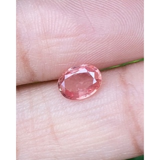 พลอย ชมพู ส้ม Pinkish Orange Sapphire 0.99 กะรัต (Cts.) พร้อมใบเซอร์ พลอยแท้ อัญมณีมงคลประจําวันเกิด เครื่องประดับพลอย