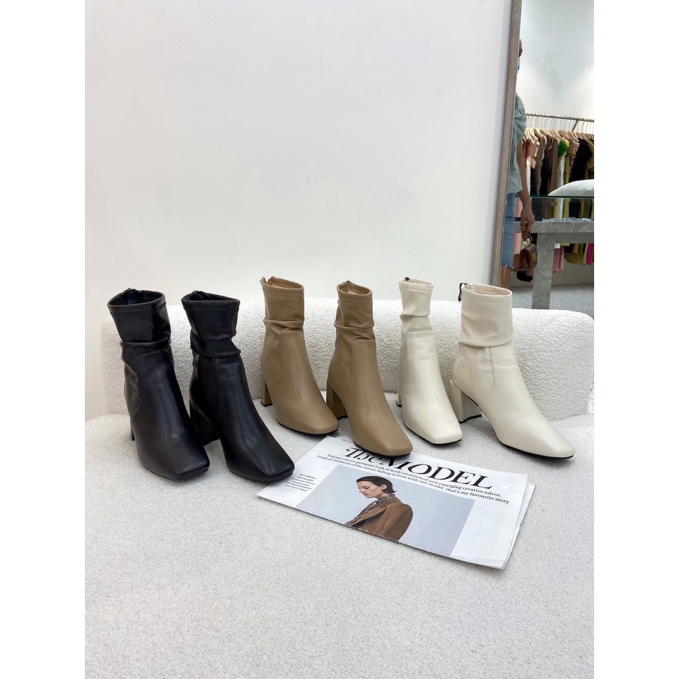 GCC20 - รองเท้าบูตผู้หญิงหนังนุ่ม 7P HIGH SQUARE TOE พร้อมจี้คอ