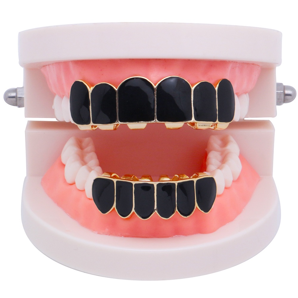 Grillz - เครื่องประดับฟันสีดําทอง