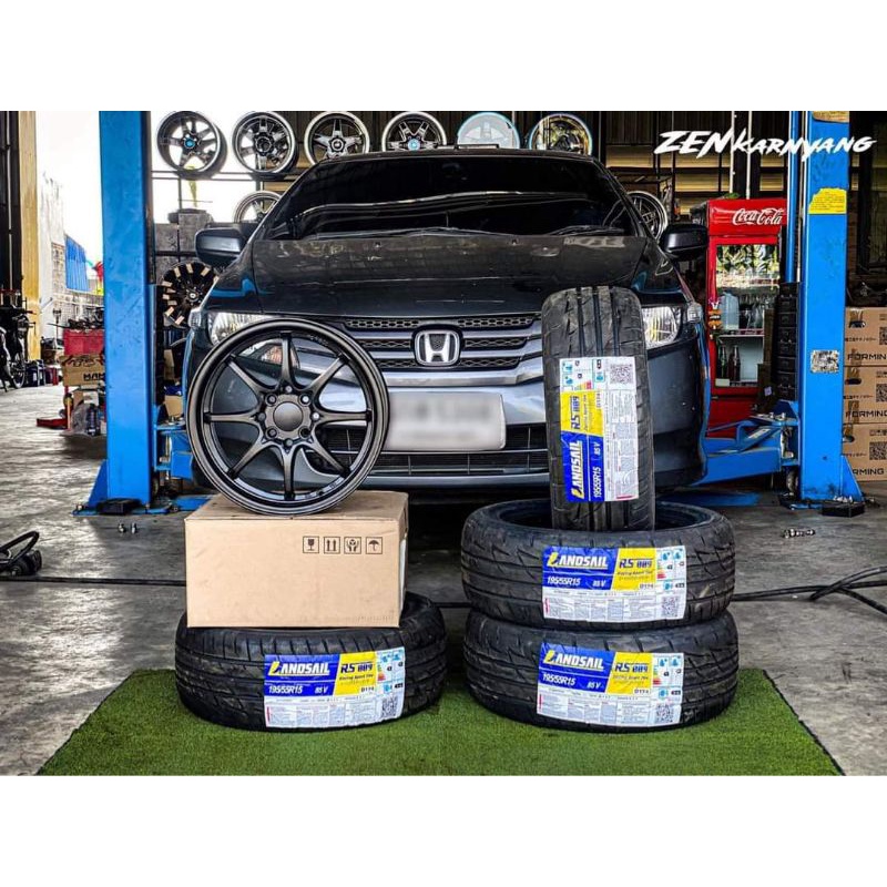 CE28 ขอบ15" สีดำด้าน พร้อมยาง 195/55​R15