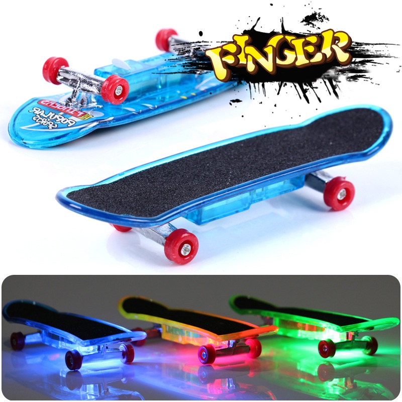 Mini Finger Skate Board พร ้ อมไฟ LED Professional Alloy Finger Skate Board เด ็ กเรืองแสงของเล ่ น