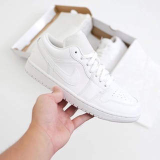 (พร้อมส่ง) Nike Air Jordan 1 Low "Triple White 2022" (W) (แท้100%)